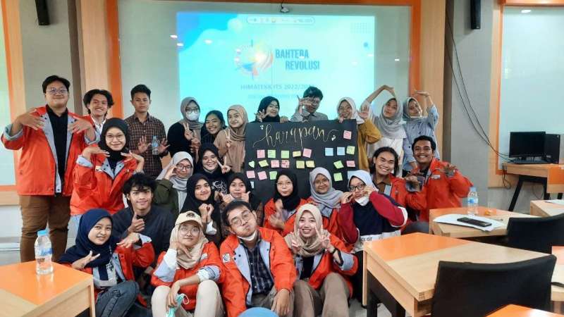 Welcome Party & Upgrading Social Bracing Project